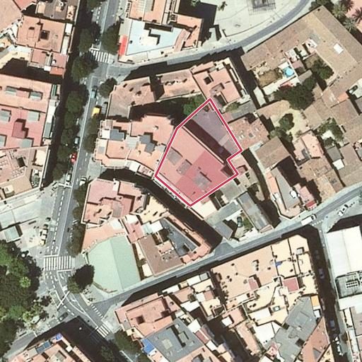 Foto aérea de la subasta en Santa Coloma de Gramanet
